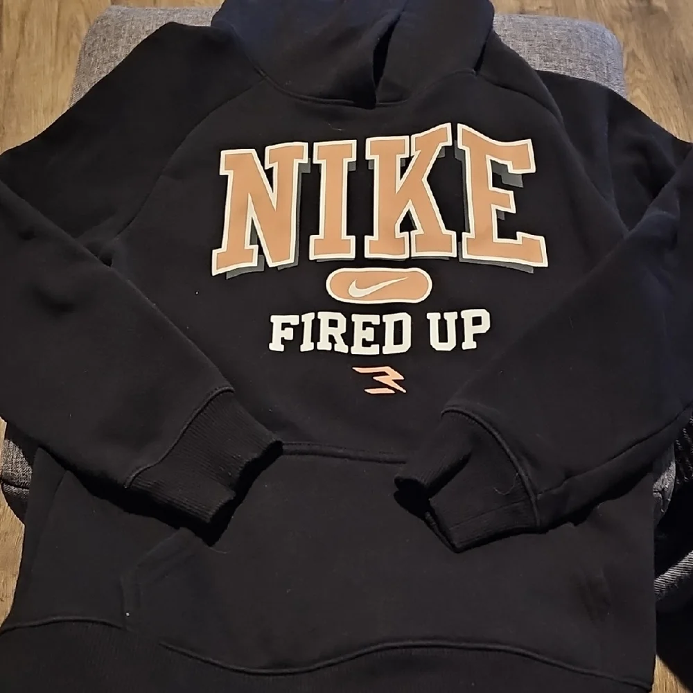 Nike Black Sweatshirt Hoodie Black and White Mustard Accents Size 8 / 10 Boy